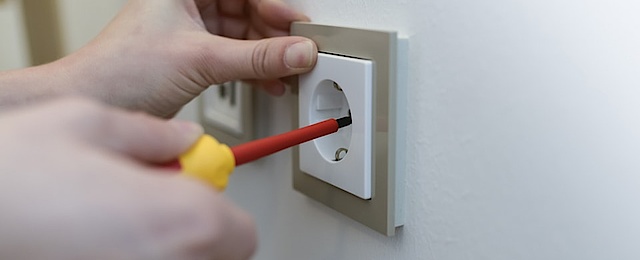 Elektro­installation bei Schönberger Elektrotechnik in Ellwangen